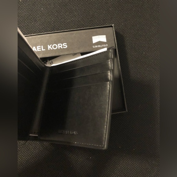 Michael Kors black monogram bifold men’s jet set wallet new in box - Picture 5 of 7